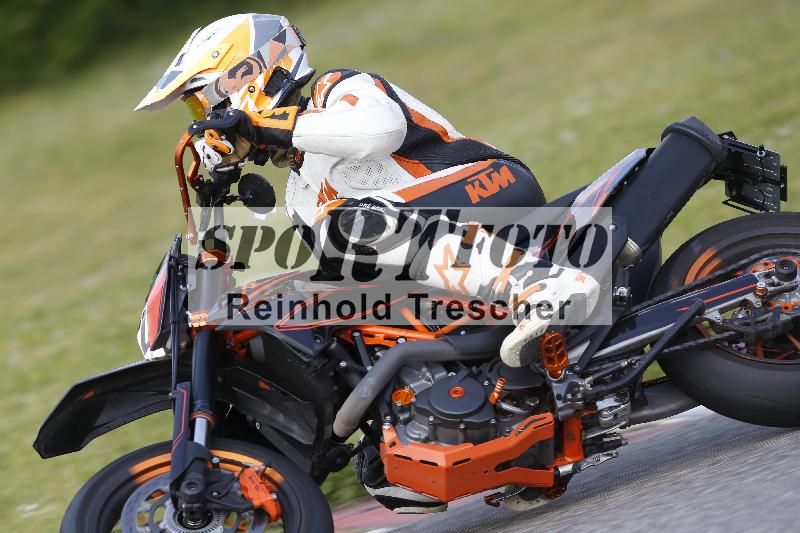 Archiv-2025/15 13.05.2025 Max Racing ADR/Gruppe gruen/12